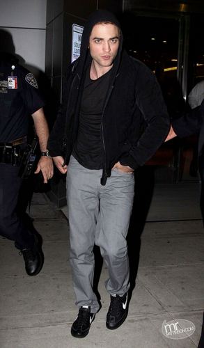  Robert Pattinson Arrives in New York from LA