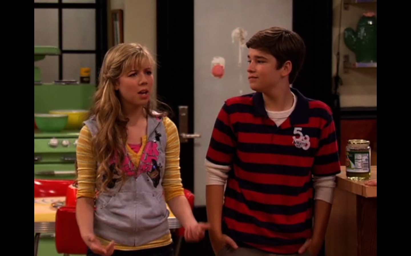 Image of iGive Away A Car for fãs of iCarly. 