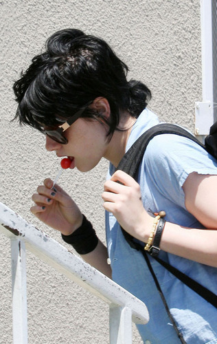  Kristen Out for The Runaways June 19, 2009