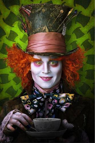  Officially Released Image of Johnny Depp as The Mad Hatter in Tim Burton's 'Alice In Wonderland'