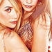 Olsen Twins - mary-kate-and-ashley-olsen icon