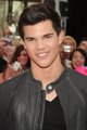 Taylor at MuchMusic Awards - twilight-series photo