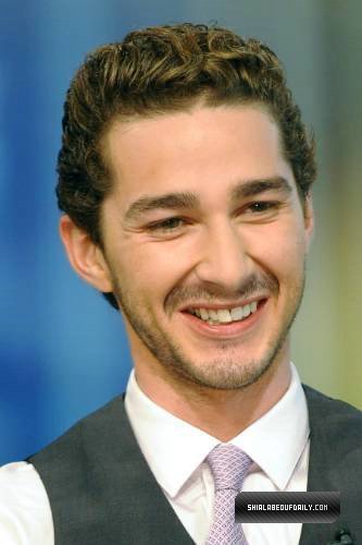  Shia on The Early mostra