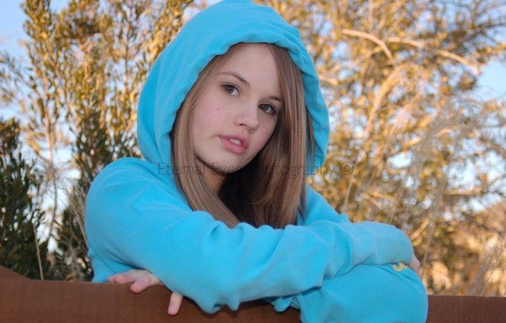 Debby Ryan - Photo Colection