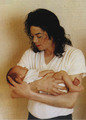 Michael's baby - OK  - michael-jackson photo