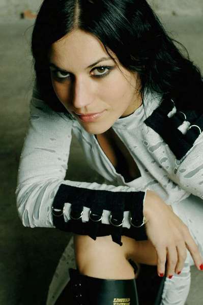 lacuna coil lead singer. lacuna coil hot or not