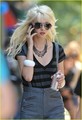 Taylor Momsen Sips on Soda - gossip-girl photo
