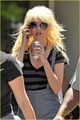 Taylor Momsen Sips on Soda - gossip-girl photo