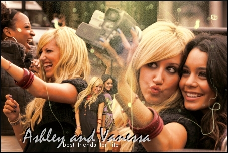 Vanessa Hudgens & Ashley Tisdale