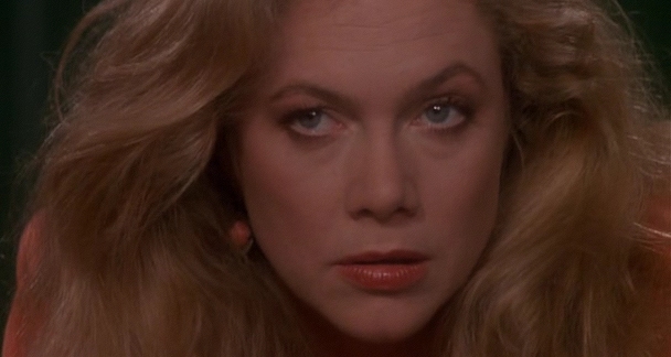 Kathleen Turner in War of The War of the Roses Danny