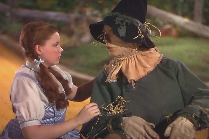 scarecrow from wizard of oz with gun