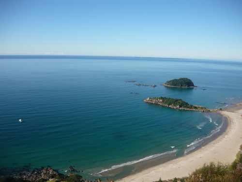  A Place called mount maunganui in New Zealand.
