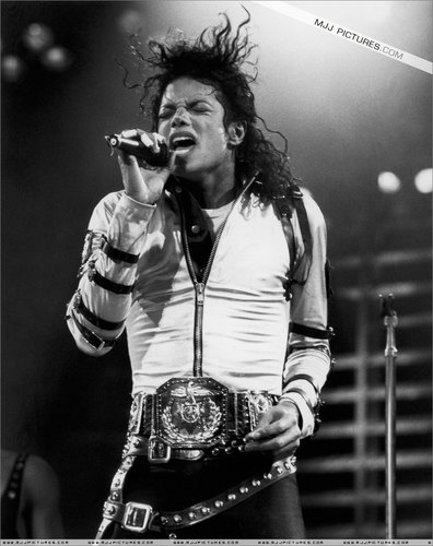  MJ (Bad World Tour)