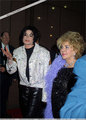 Michael with Elizabeth ( red carpet ) - michael-jackson photo