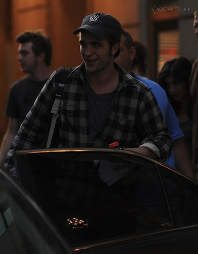  Rob On Remember Me Set [July 14th]