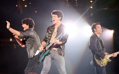 Jonas Brothers World Tour 2009