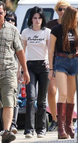  Kristen On The Runaways Set
