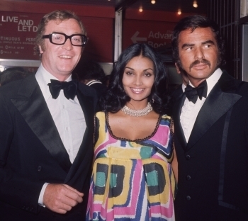  Michael and Шакира Caine with Burt Reynolds