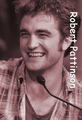 Robert Pattinson at Comic Con =) - twilight-crepusculo fan art