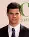 Taylor in a BLack Suit - taylor-lautner icon
