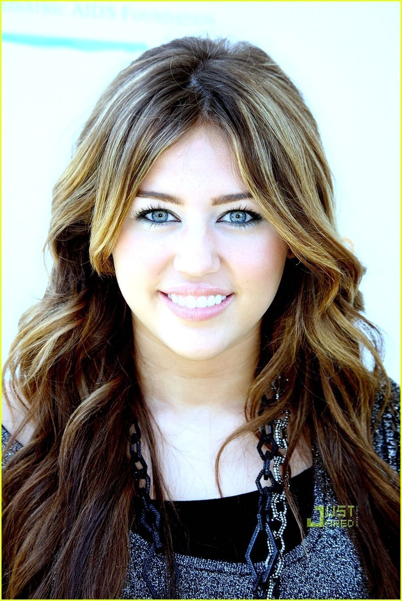 Teen Stars Miley 62