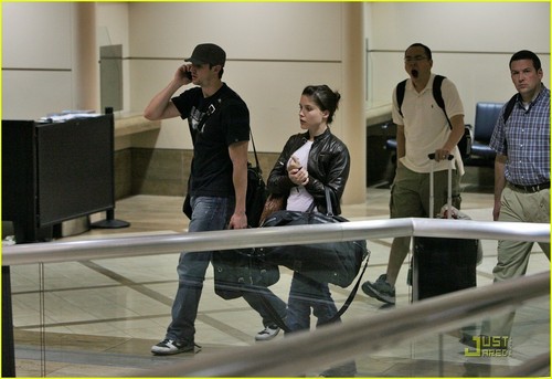  Arriving at LAX Airport (May 5 2008) <3