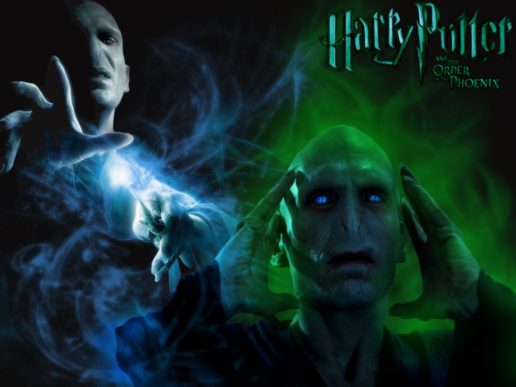 http://images2.fanpop.com/images/photos/7300000/Lord-Voldemort-lord-voldemort-7381989-1024-768.jpg
