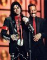 MJ & Eddie - michael-jackson photo