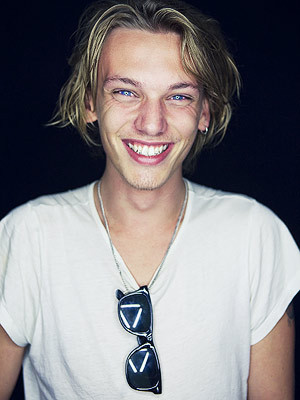 Photos of Jamie Bower at Comic Con 