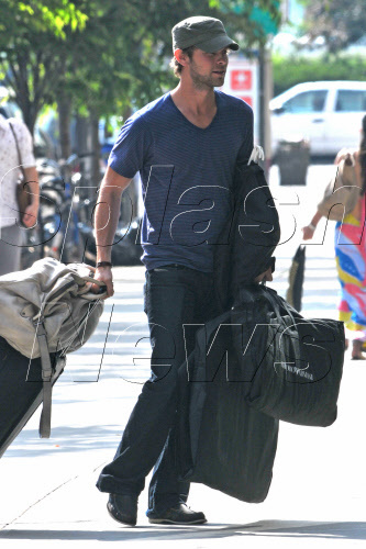  Chace Crawford - Arriving at his downtown apartment in Manhattan – June 28