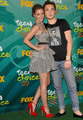 Leighton & Ed at Teen Choice Awards 09 - gossip-girl fan art
