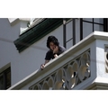 Robert Pattinson and Kristen Stewart balcony pics - twilight-series photo