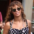 Beyonce's Bad Hair Day - celebrity-gossip photo
