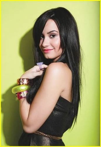  Demi Lovato<3