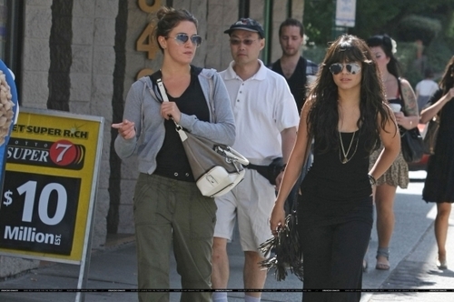 Nikki with friend Vanessa Hudgens in Vancouver - 16th August