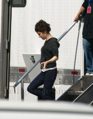  Anna Kendrick on the Forks High School Set of Eclipse