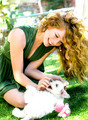 RACHELLE AND A CUTE DOG - twilight-crepusculo photo