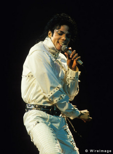  Bad Tour (Working 일 And Night)