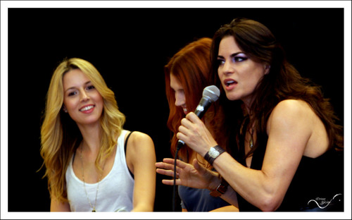  Girls of SPN Vancouver Con Panel