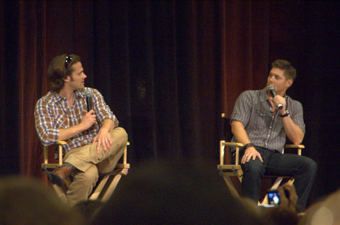  Jared and Jensen At Vancouver Convention 2009