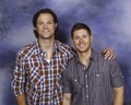 Jared and Jensen at the Convention in Vancouver 2009 - supernatural photo