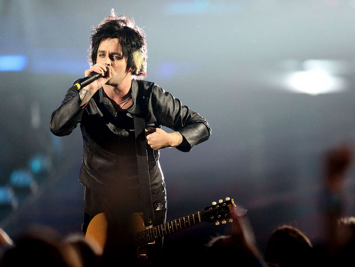 Green Day Performing 'East Jesus Nowhere' @ the 2009 MTV VMAs