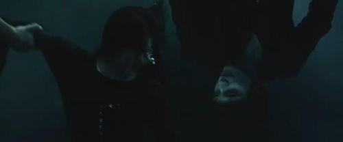 HQ Screencaps: Official New Moon Trailer