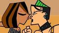 me and duncans first  kiss - total-drama-island photo