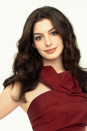  Anne Hathaway in Marie Claire