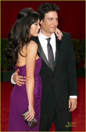  Josh @ the 2009 Emmy Awards