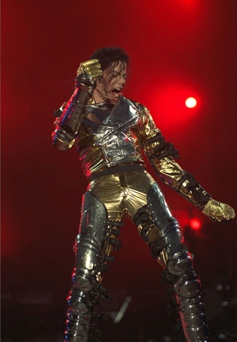 MJ in oro (History Tour)