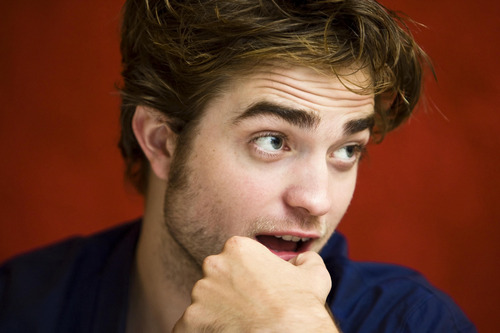  Robert Pattinson New & Old HQ Twilight Press Conference Pictures
