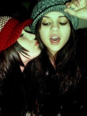Selena Gomez and Demi Lovato Demi &amp; Selena - Demi-Selena-selena-gomez-and-demi-lovato-8307958-300-400