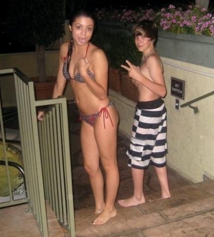 justin bieber hate pictures. Justin Bieber Personal Pics